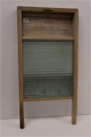CANADIAN WOODENWARE WOODEN WASHBOARD