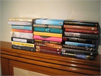 BOOKS LOT - 26 BEST SELLERS HARD COVERS FICTION