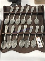 Spoon set in rack (famous Americans)