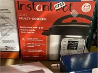 INSTA POT MULTI COOKER RETAIL $130