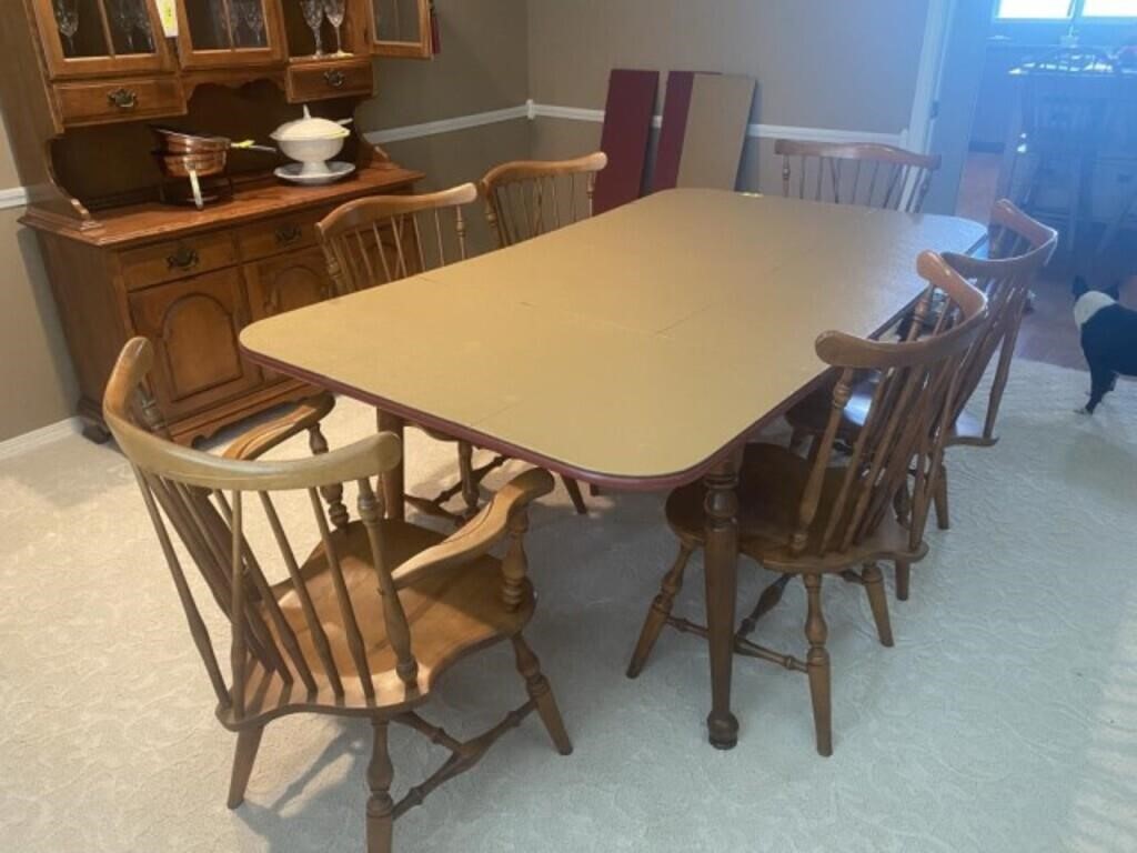 6 Top Dining Table, With Two Removable Leaves