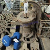 Table water pump