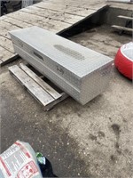 Checker plated aluminum truck toolbox, no key