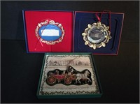 SET OF 3 WHITE HOUSE XMAS ORNAMENTS