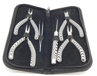 The Beadsmith Jewelry Tool Kit in Case - Zebra