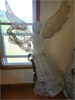 METAL FRAMED  COVERED ANGEL PLAYING HARP