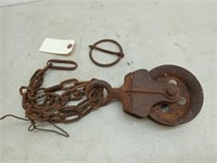 Antique chain hoist, broken