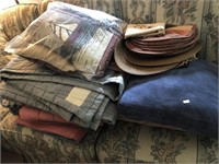 Pillows, Quilt, Blankets And Placemats