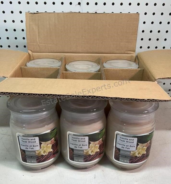 Box of 6 Candles Vanilla Teak Wood Scent