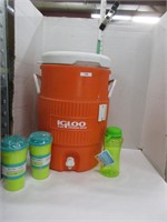 5-gal igloo drinking water cooler w/3) cups