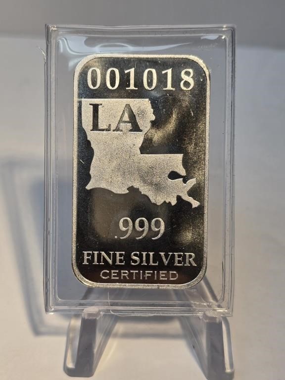 .999 Silver Bar " Louisiana" weighs 1/2 oz.