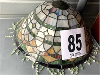 Tiffany Type Stained Glass Lamp Shade (U232)