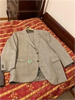 Bradford & Taylor Suit w/Pants-Size Unknown