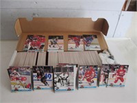 BOX OF SOPPS STADIUM CLUB HOCKEY CARD SET