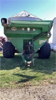 J&M 750 Grain Cart, 16” Auger, Hydraulic