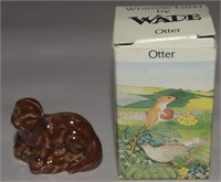 Vtg Wade Whimsie Land Porcelain Otter Figure & Box