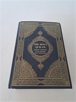 THE HOLY QUR'AN