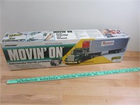 Galoob Speed Wave Movin On RC Tractor Trailer
