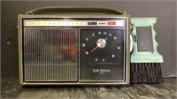 Vintage Transistor Solid State Aiwa Radio  WORKS