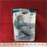 Enchantress Ultra Black Pantyhose (Sealed)