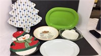 Assorted trays and bakeware. Penguin has some