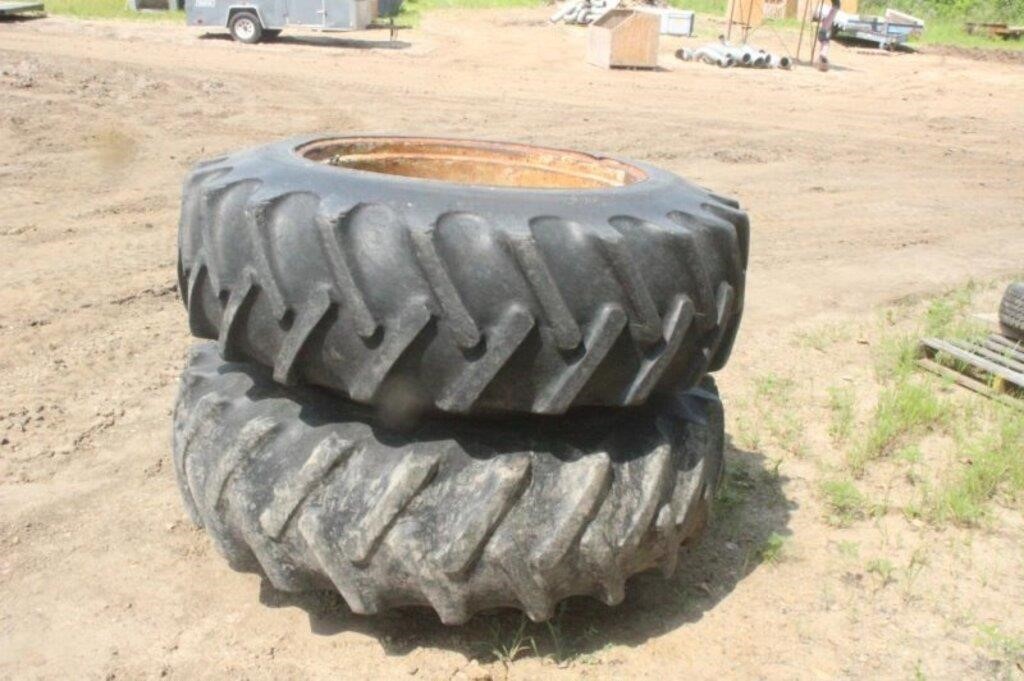 18.4-38 Tractor Tires on Dual Wheels