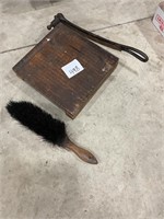 Small paper cutter, and hand broom