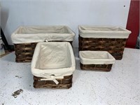 4 WOVEN BASKETS WITH CLOTH LINING