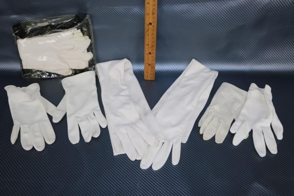 Vintage Ladies White Gloves