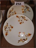 2 HALL JEWEL T AUTUMN LEAF RAISED SERVING PLATES