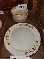 HALL JEWEL T AUTUMN LEAF BERRY BOWLS & VEGGIE