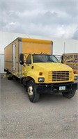 '98 GMC Straight Truck C6500 Yellow