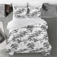 Heritage Club Gray Camouflage Comforter set