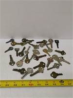vintage assorted keys