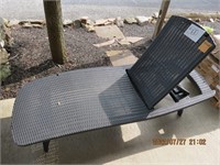 Outdoor lounge chair -damaged