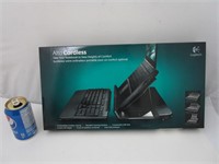 Support d'ordinateur portable avec clavier