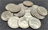 (16) 1976 Kennedy Bicentennial Half Dollars