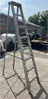 8 ft Aluminum Step Ladder. #C