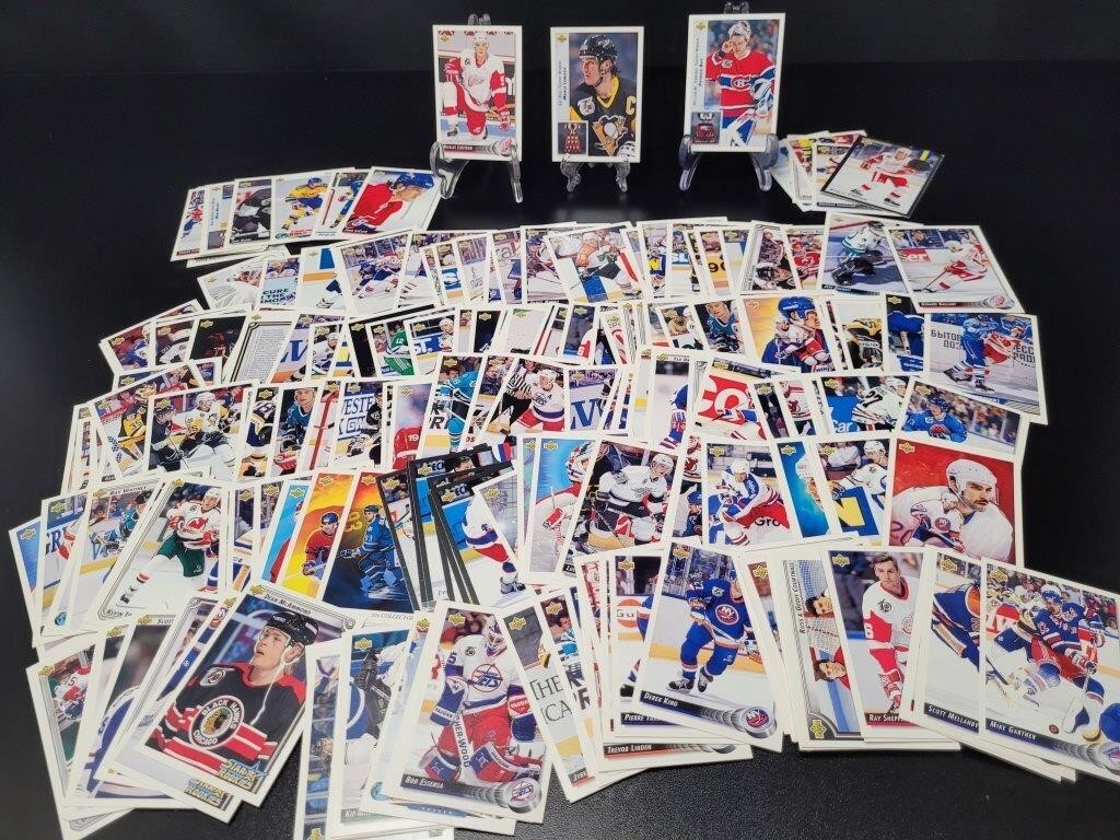 1992-93 Upper Deck hockey cards