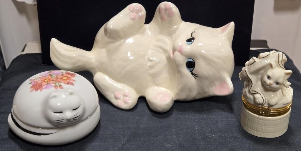 Ceramic/Porcelain Trinket Boxes/Figurine