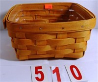 11410 Medium Berry Basket with Plastic Liner
