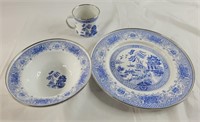 Blue willow metal plate and cup set