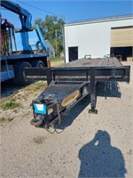 Backhoe Flatbed trailer, Econoline, 27 ft