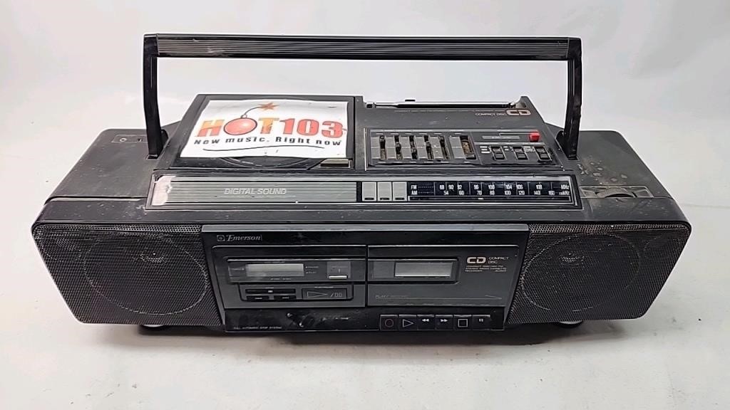 Compact Disc Am-Fm stereo radio cassette recorder