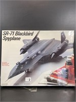 Testors SR-71 Blackbird Spyplane Model Airplane