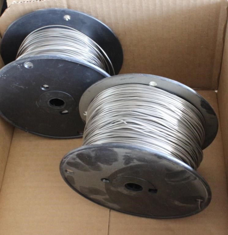 2 rolls of electric fence wire