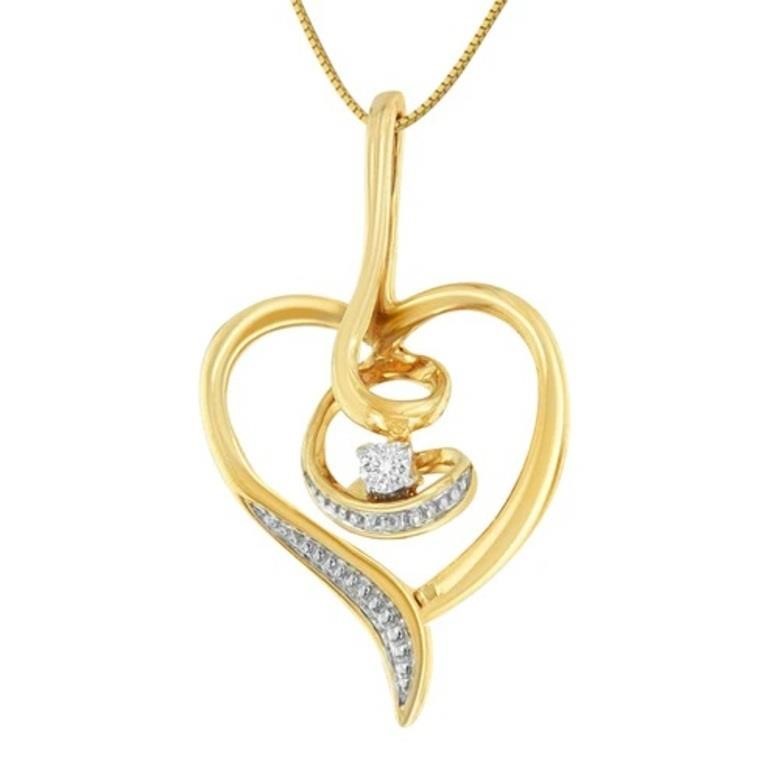 10K Gold Diamond Swirl Heart Pendant Necklace