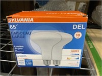 LED Bulb, FloodSpotlight, BR30 Lamp, 65 W