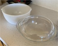 PYREX BOWL WITH LID AND A GLASS BAKE BOWL