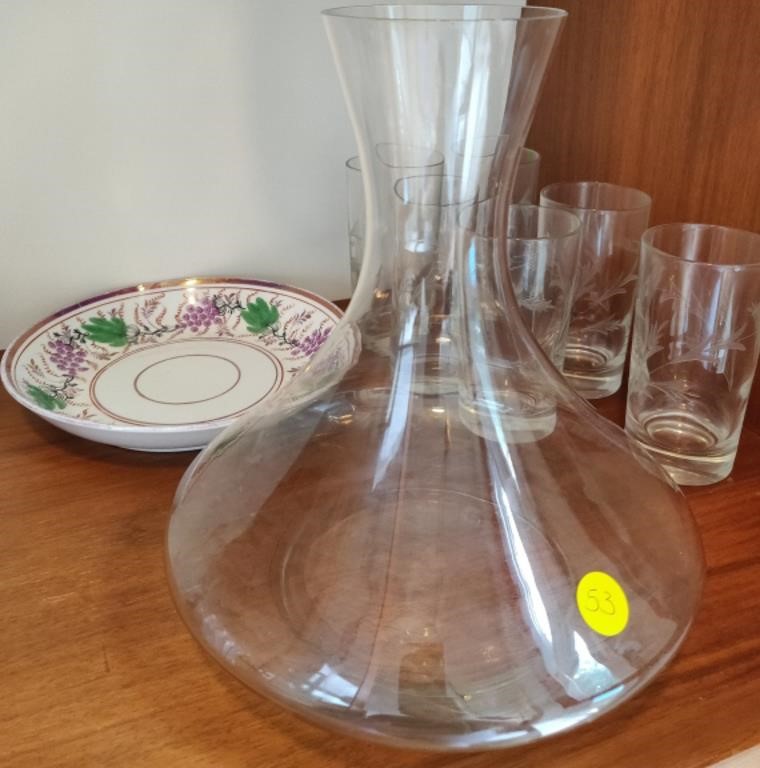 Glass Set w/ Vase & Plate